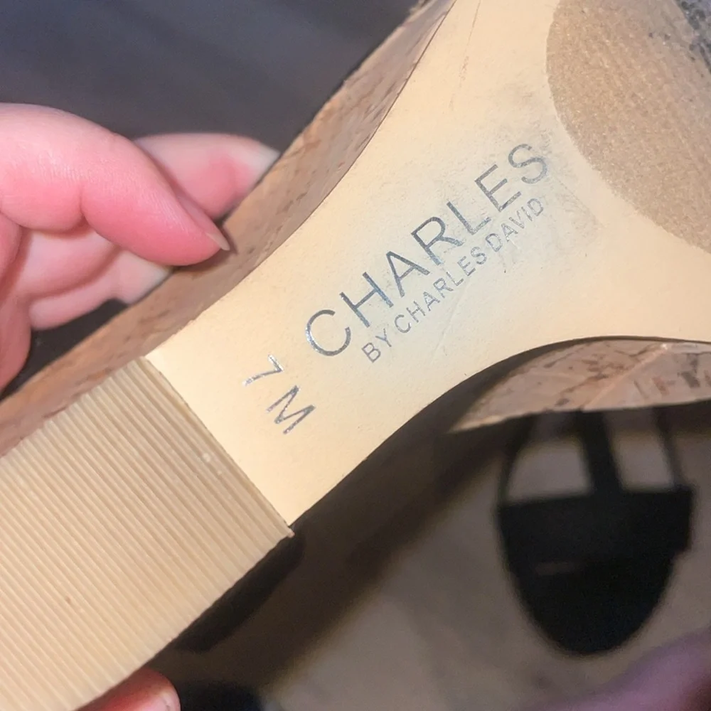 Charlies by Charles David Black Women's Sandals size 7